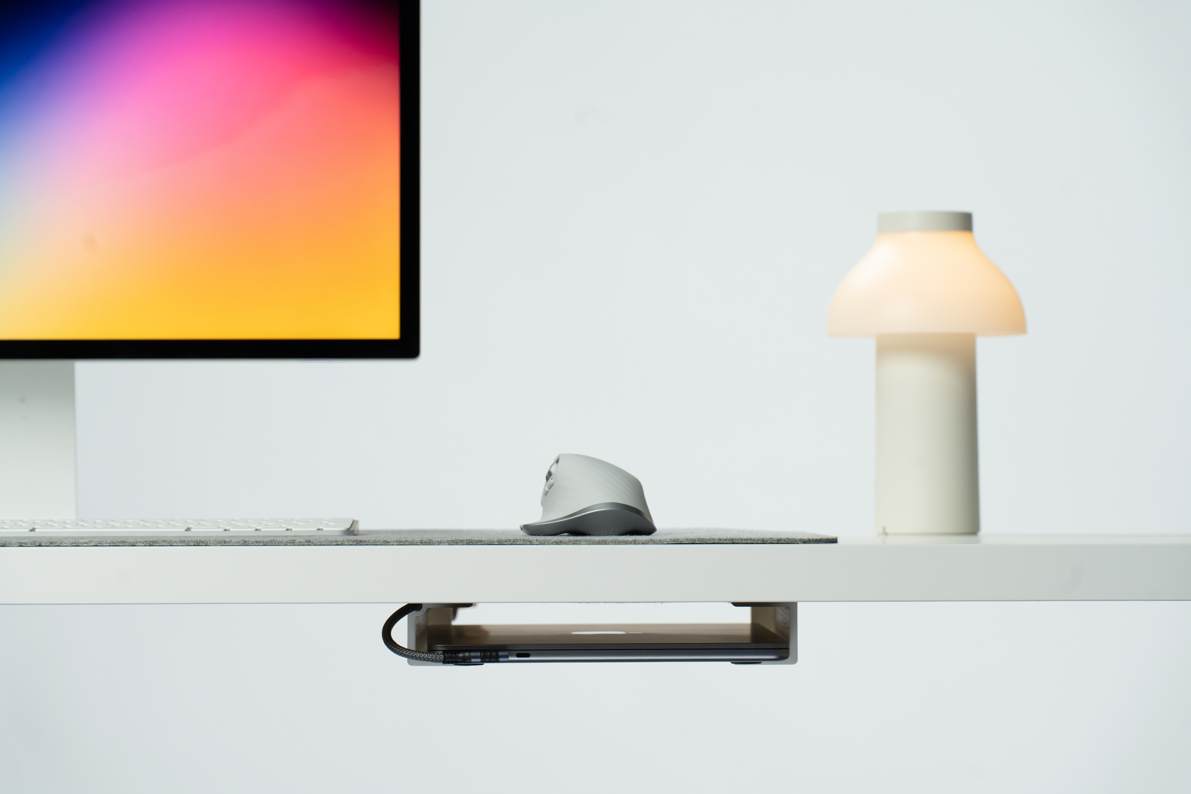 Universal Laptop Desk Dock