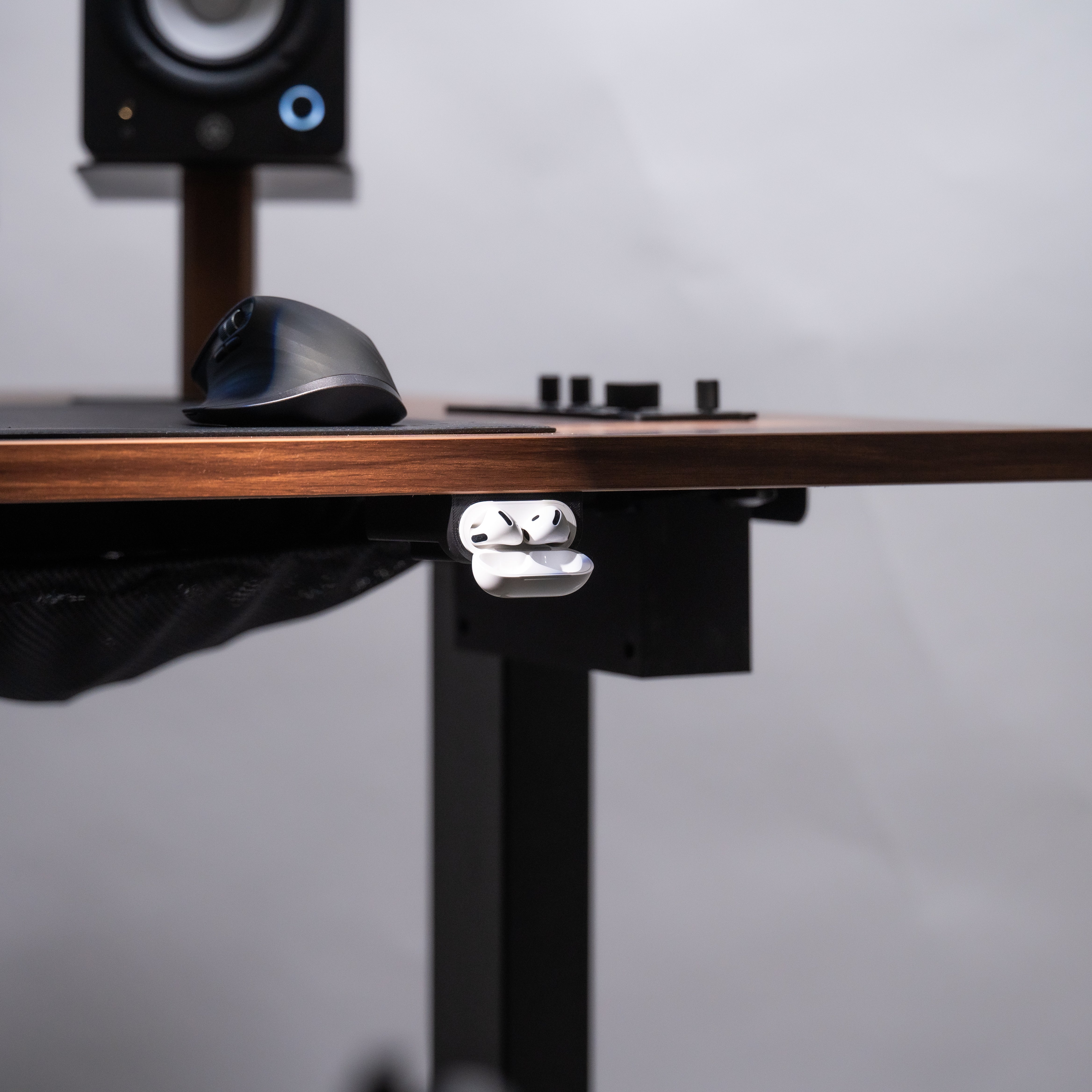 AirPods Charger Desk Mount